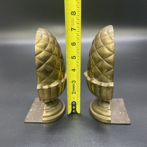 Pair of Vtg Tic Solid Brass Acorn/Artichoke Bookends Lacquered Patina 7" India - Picture 4 of 8